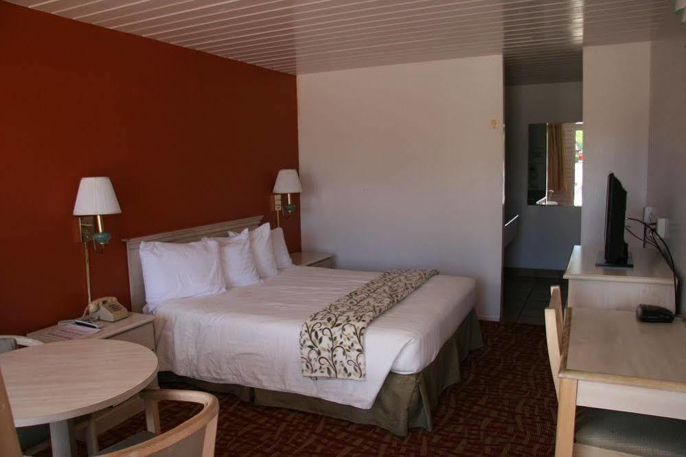Royal Crest Motel Medford Eksteriør bilde