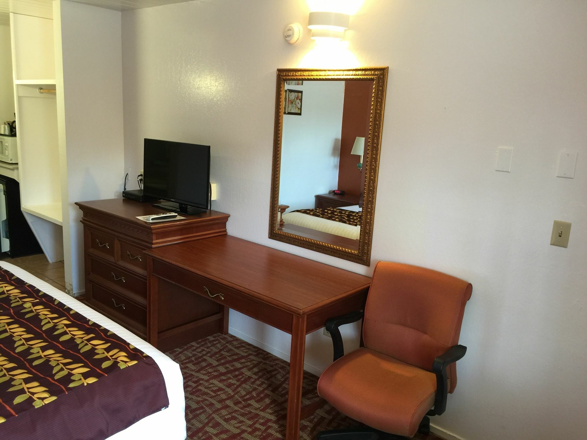 Royal Crest Motel Medford Eksteriør bilde
