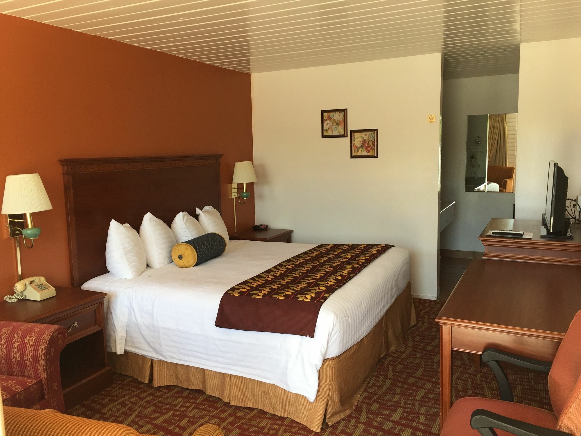 Royal Crest Motel Medford Eksteriør bilde